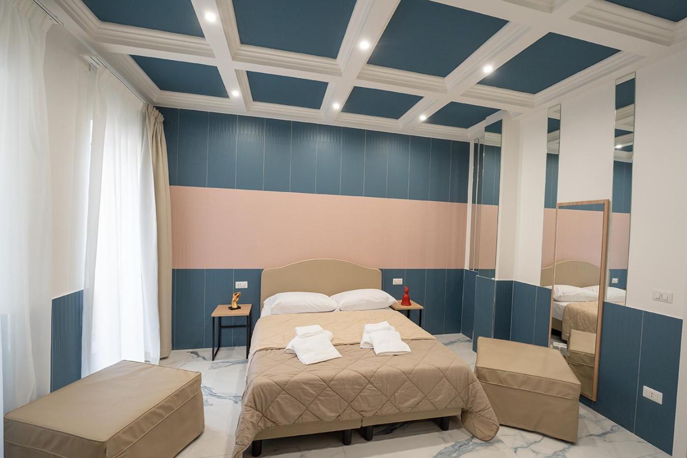 فندق P.C. Boutique Medina H. Napoli Centro, By Clapa Group المظهر الخارجي الصورة