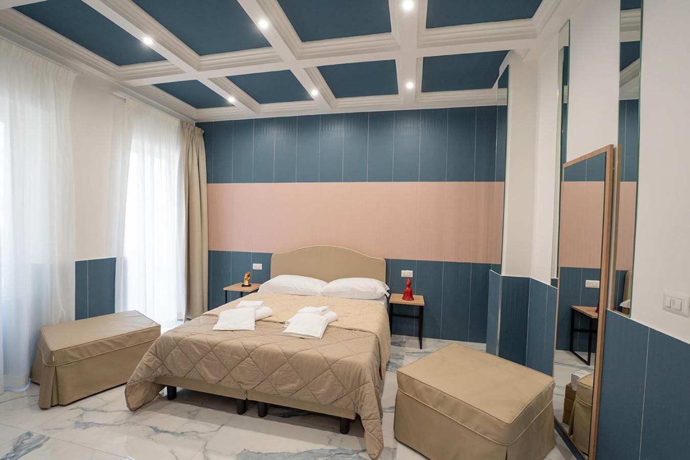 فندق P.C. Boutique Medina H. Napoli Centro, By Clapa Group المظهر الخارجي الصورة